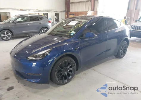 2023 Tesla Model Y Awd/Long Range Dual Motor All-Wheel Drive from USA, damaged, VIN 7SAYGDEE9PF889132